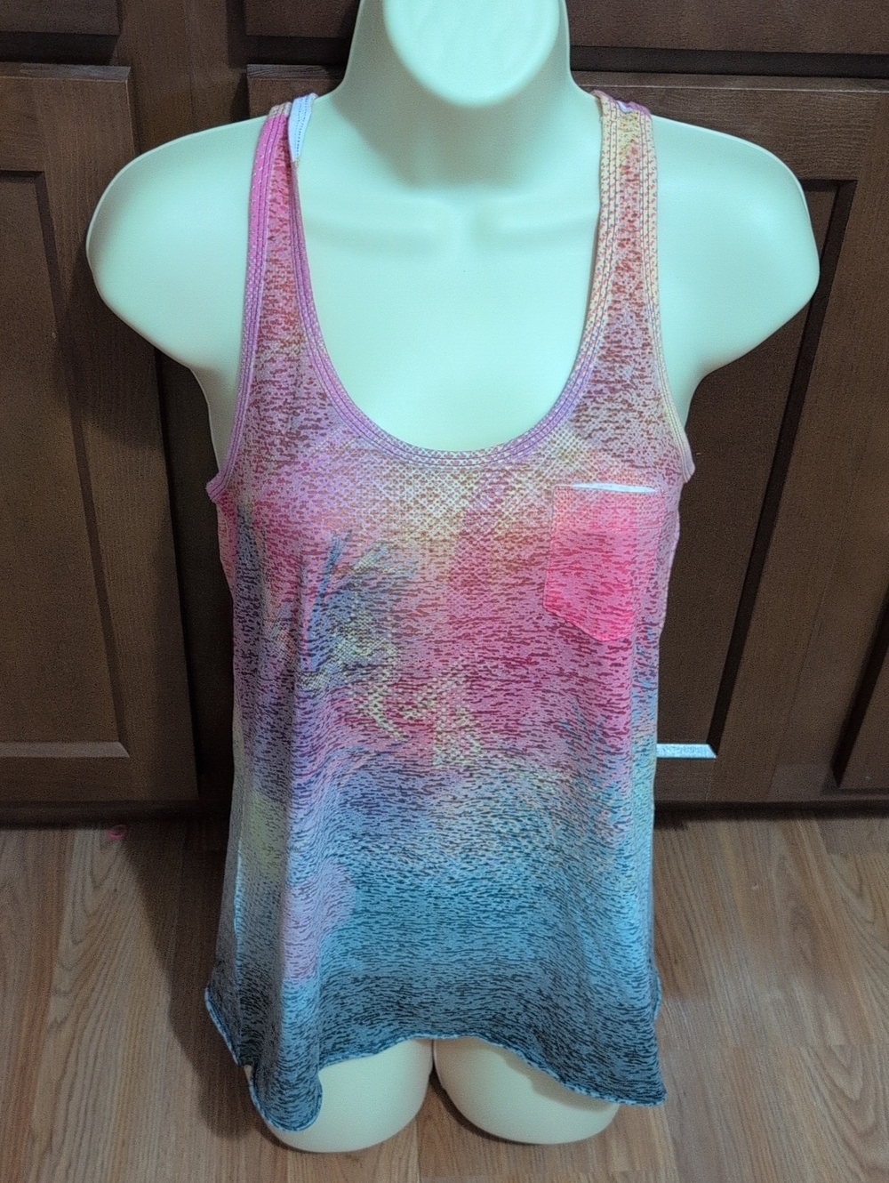 Kirra Multicolor Pink to Blue Ombre Scoop Neck Tank